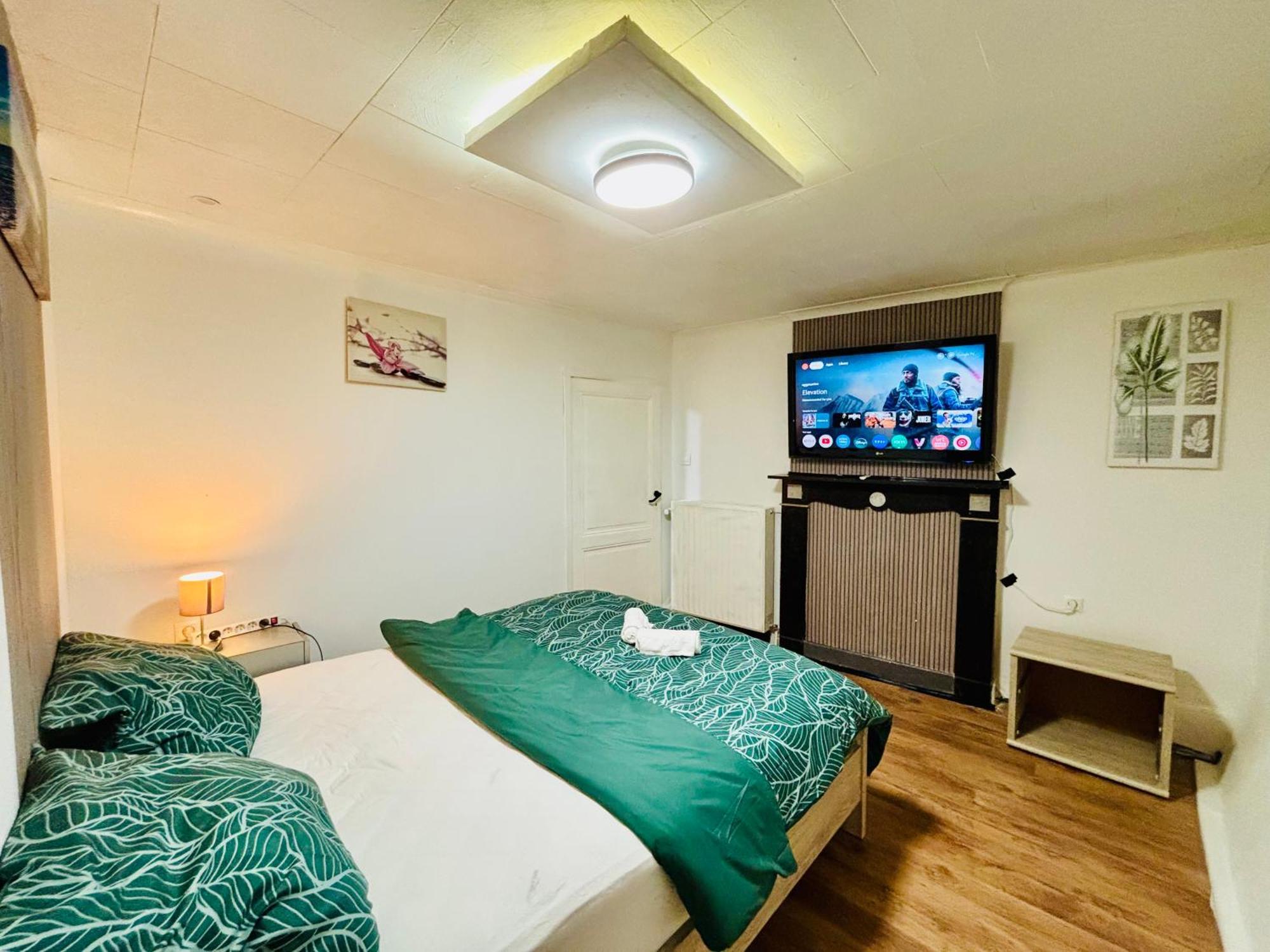 Cozy&Calm Room With Ensuite Heers Exteriér fotografie